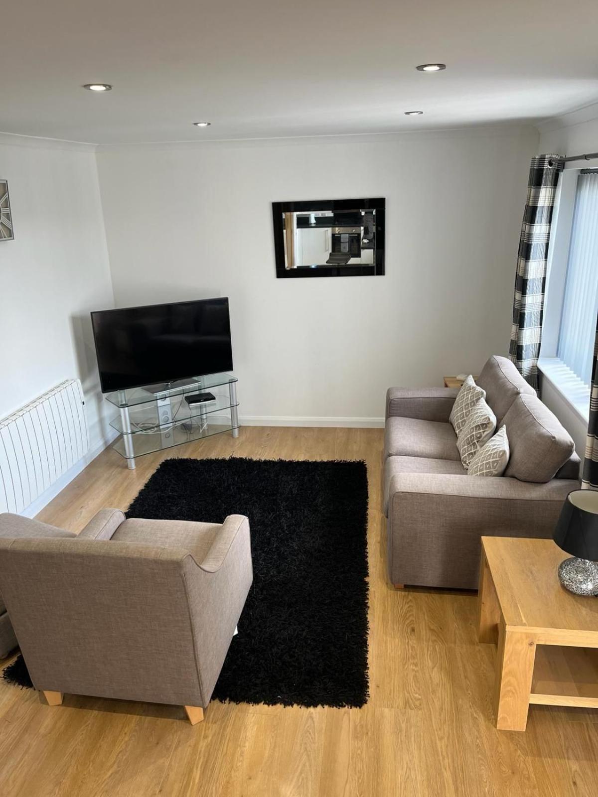 Highland Holiday Lets Lairg Exterior foto